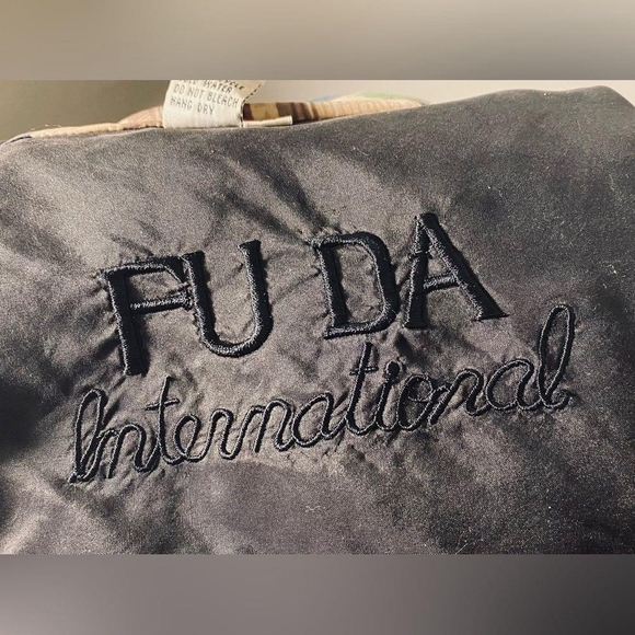 FUDA International New York Silk Jacket Vintage - Picture 8 of 16